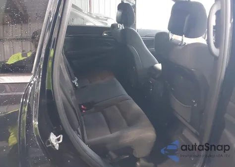 2017 Jeep Grand Cherokee Laredo 4X4 from USA, damaged, VIN 1C4RJFAG3HC624453